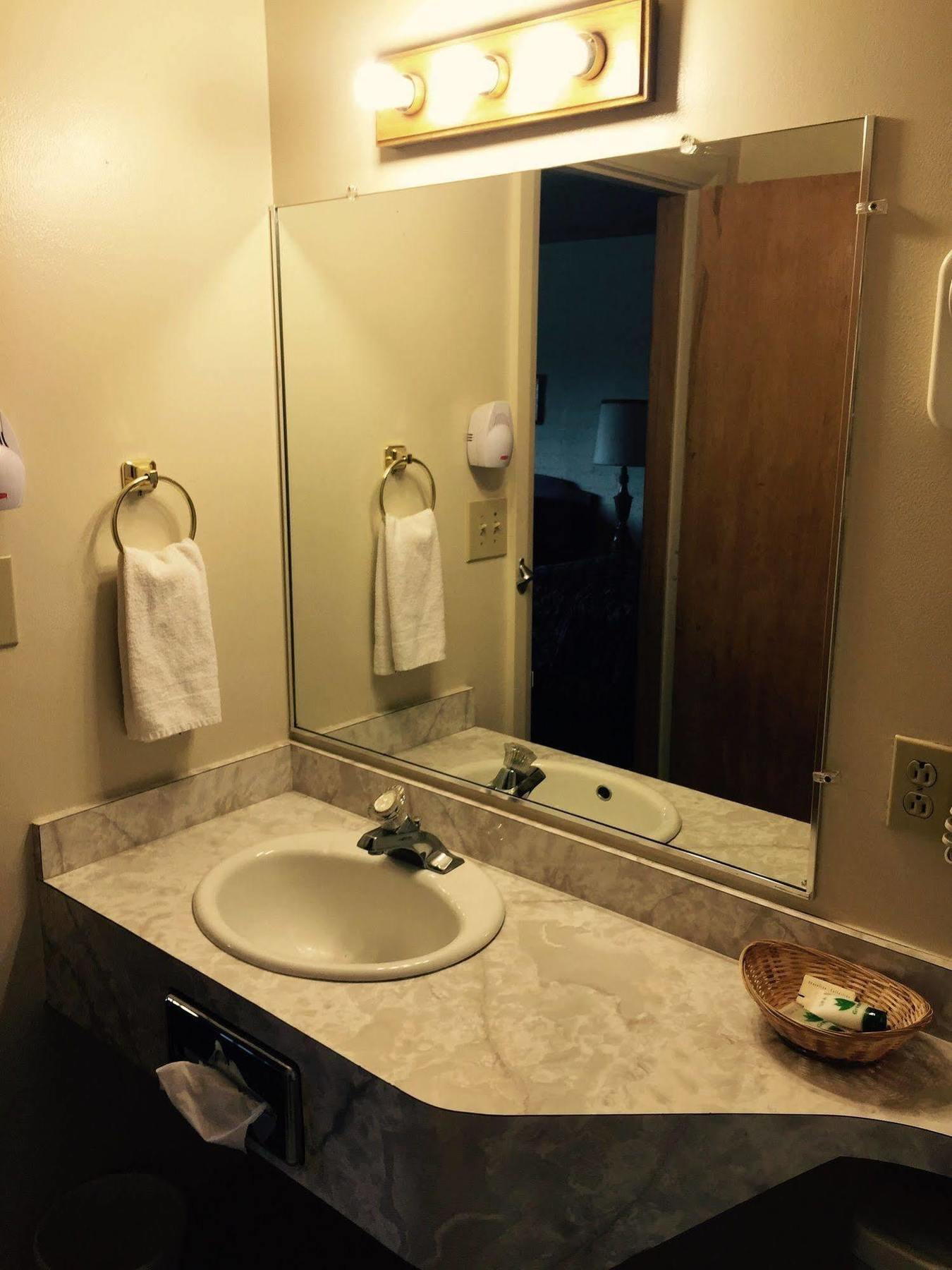 Hotel Lovelock Nv I-80 Bagian luar foto